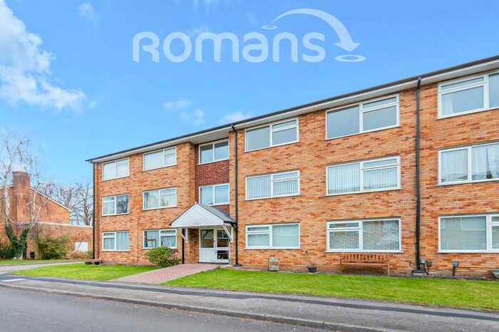 2 Bedroom Apartment To Rent In Sylvia Close, RG21