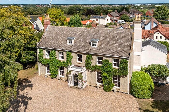 6 Bedroom Detached House For Sale In Upper Rose Lane, Palgrave, Diss, IP22