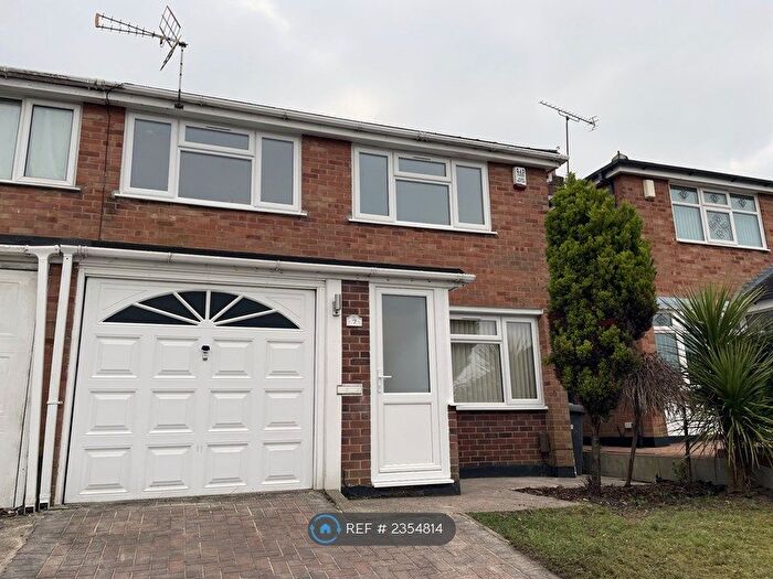 3 Bedroom Semi-Detached House To Rent In Bosworth Avenue, Sunnyhill, Derby, DE23