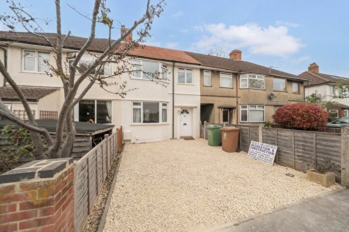 3 Bedroom Terraced House To Rent In Ouseley Close, Marston, OX3