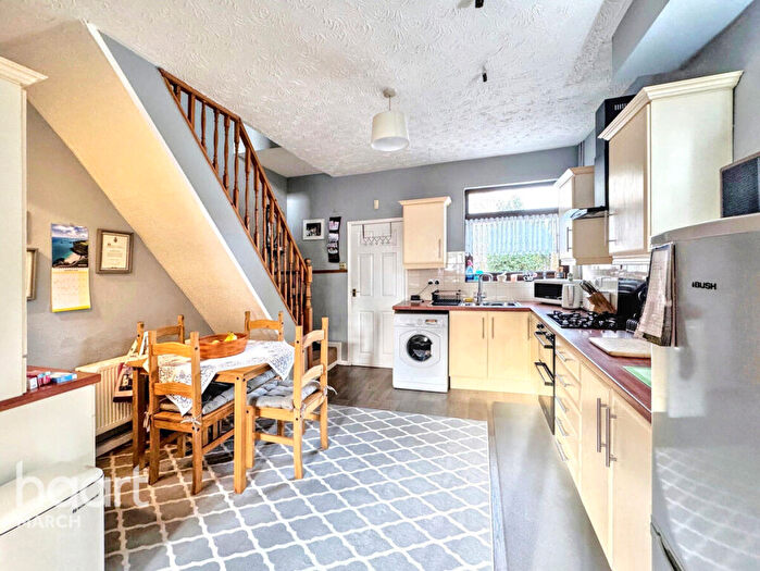 3 Bedroom Cottage For Sale In St Johns Road, March, PE15