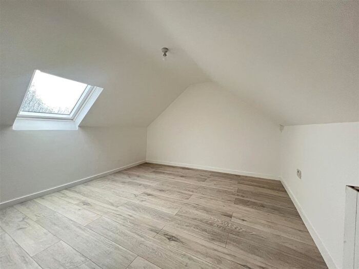 4 Bedroom Terraced House To Rent In Victoria Avenue, Wembley, HA9
