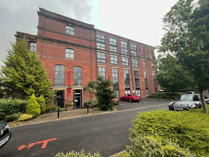 2 Bedroom Apartment To Rent In Valley Mill, Eagley Mills, BL7