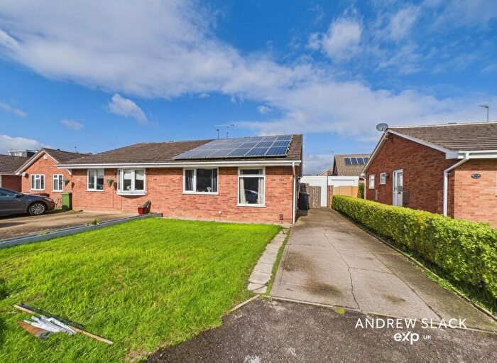 2 Bedroom Semi-Detached Bungalow For Sale In Lynd Close, Selston, Nottingham, NG16