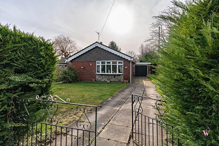 3 Bedroom Detached Bungalow For Sale In School Road, Meadowbank, Winsford, CW7