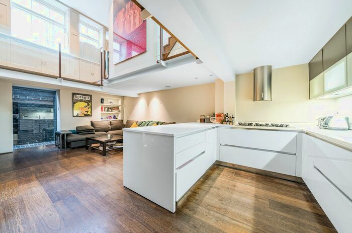 3 Bedroom Property To Rent In Betterton Street, Covent Garden, London, WC2H