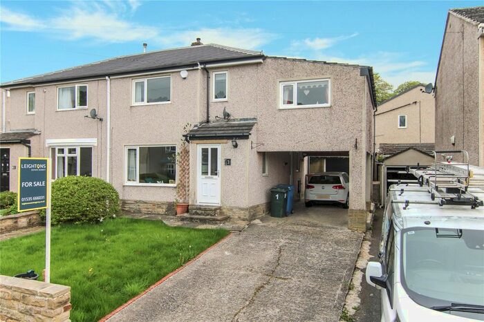 4 Bedroom Semi-Detached House For Sale In Hall Avenue, Sutton In Craven, BD20