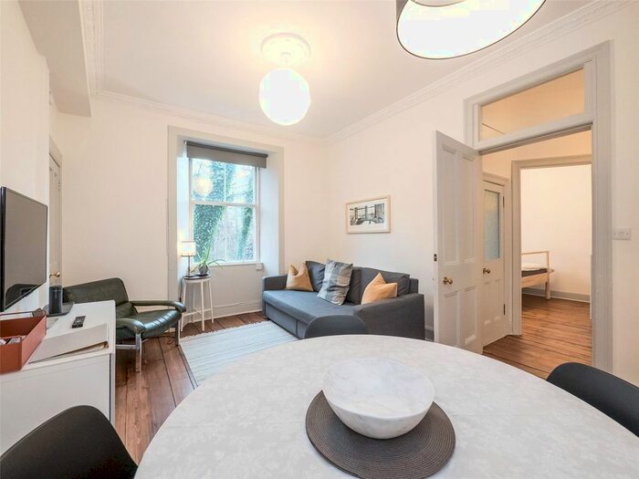 1 Bedroom Flat To Rent In St Stephen Street, Edinburgh, EH3