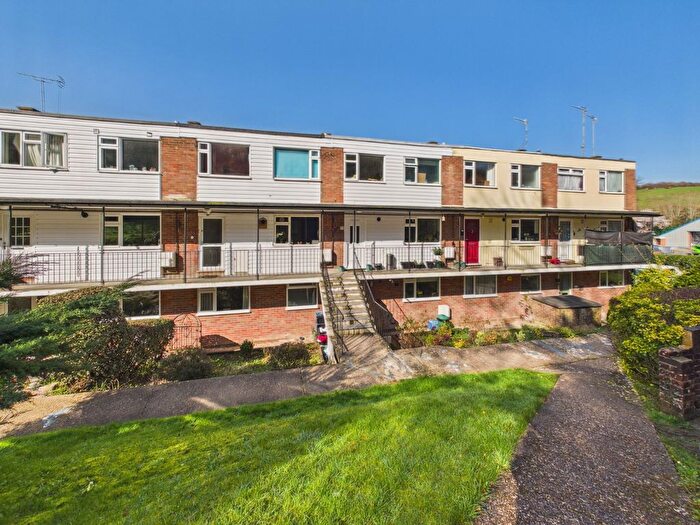 2 Bedroom Maisonette For Sale In Russell Court, Chesham, HP5
