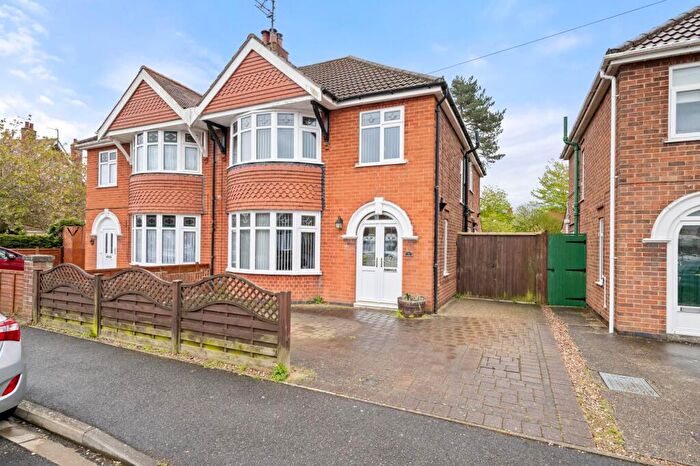 4 Bedroom Semi Detached House For Sale In Firbeck Avenue, Skegness, PE25