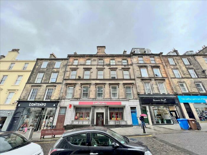 2 Bedroom Apartment To Rent In King Street, Stirling, FK8