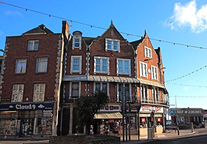 2 Bedroom Flat To Rent In The Square, Swanage, BH19