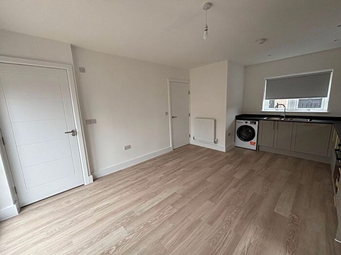 3 Bedroom Property To Rent In Maple Wood Close, Waverley, Rotherham, S60