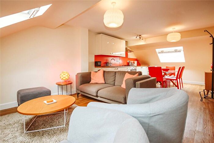 2 Bedroom Apartment To Rent In Hinton Road, Fishponds, Bristol, BS16