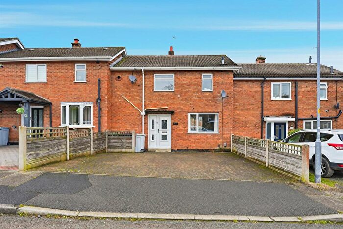 2 Bedroom Terraced House For Sale In Countess Road, Macclesfield, SK11