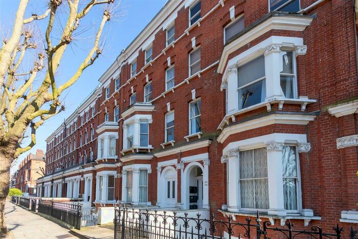 2 Bedroom Flat To Rent In Elgin Avenue, Maida Vale, W9