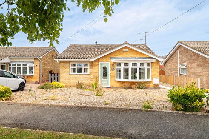 3 Bedroom Detached Bungalow For Sale In Jellicoe Avenue, Lowestoft, NR33