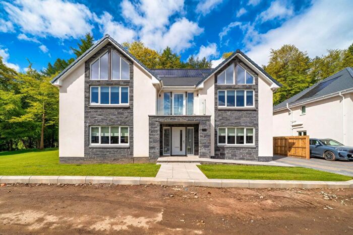 5 Bedroom Detached House For Sale In Mcbeath Avenue, Polbeth, EH55