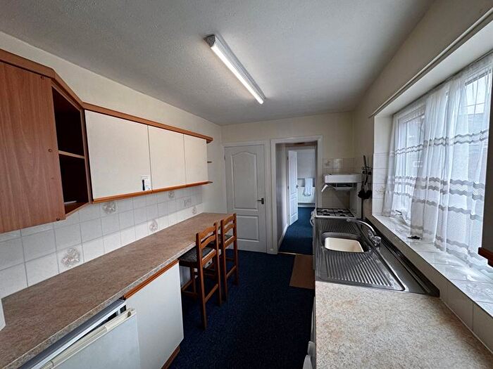 3 Bedroom Flat To Rent In Vine Street, South Shields, NE33