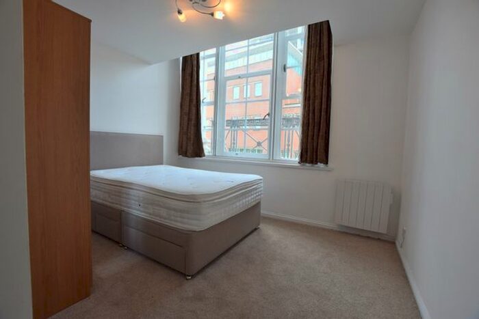 1 Bedroom Flat To Rent In Blenheim House, - Westgate Road, Newcastle City Centre, Tyne And Wear, NE1