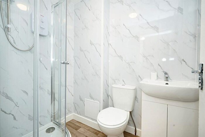 5 Bedroom Terraced House To Rent In Bedroom Terraced House In Reeth Way, Accrington, BB5