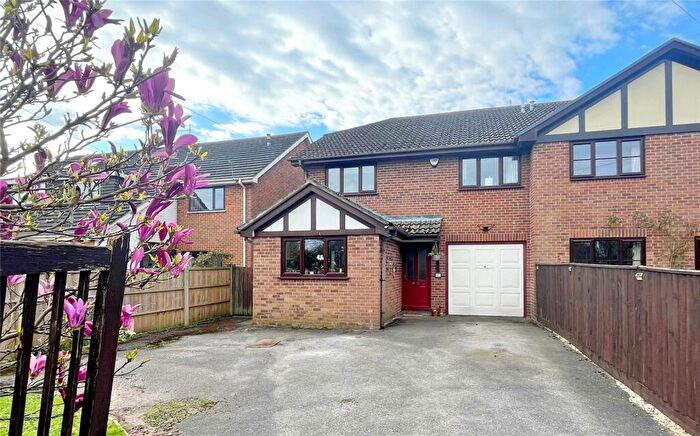 4 Bedroom Semi-Detached House For Sale In Ringwood Road, Walkford, Christchurch, Dorset, BH23