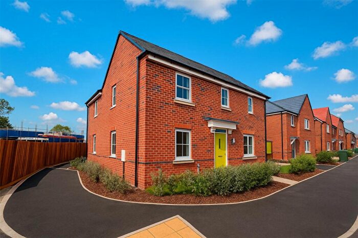 4 Bedroom Detached House For Sale In Len Pick Way, Bourne, Lincolnshire, PE10