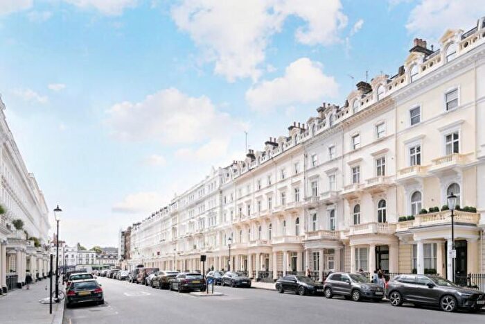 2 Bedroom Flat To Rent In Queens Gate Terrace, London, SW7