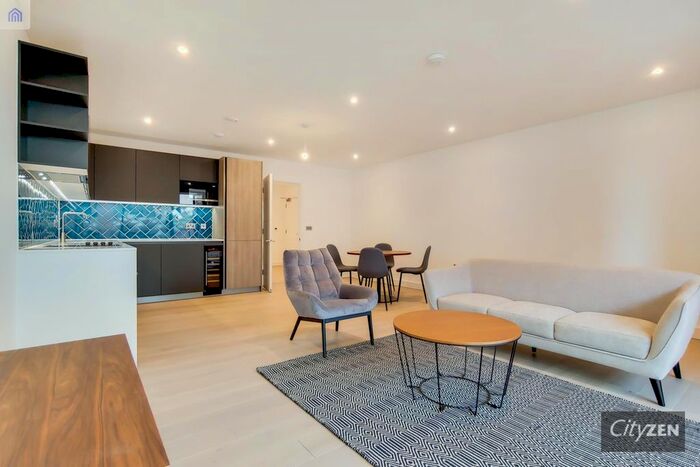 2 Bedroom Flat To Rent In Rosewood Building, Cremer Street, London, London, E2