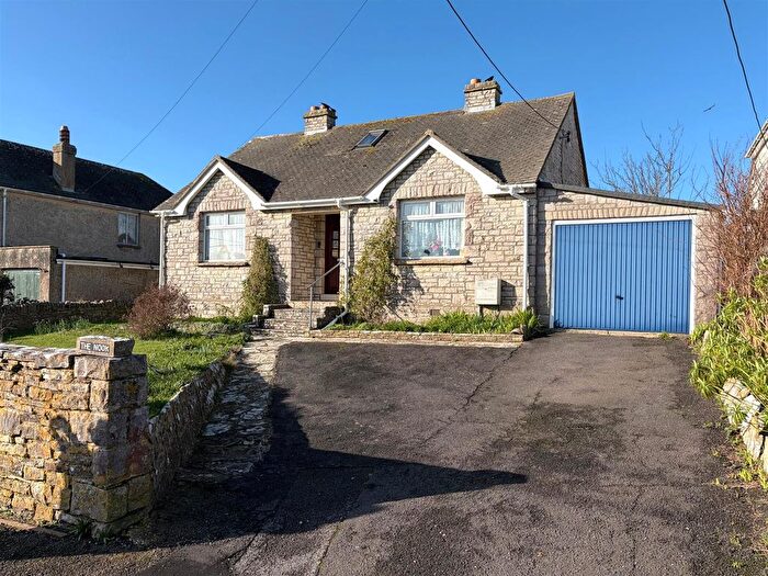 2 Bedroom Detached Bungalow For Sale In Toms Field Road, Langton Matravers, Swanage, BH19