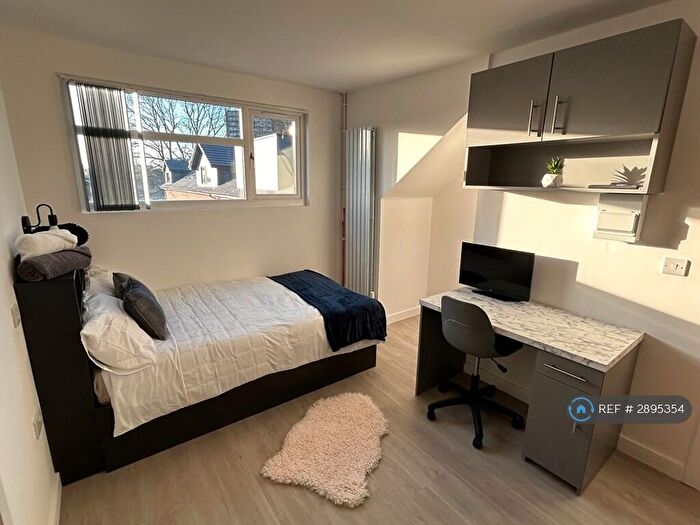 Studio To Rent In Humphrey Road, Manchester, M16