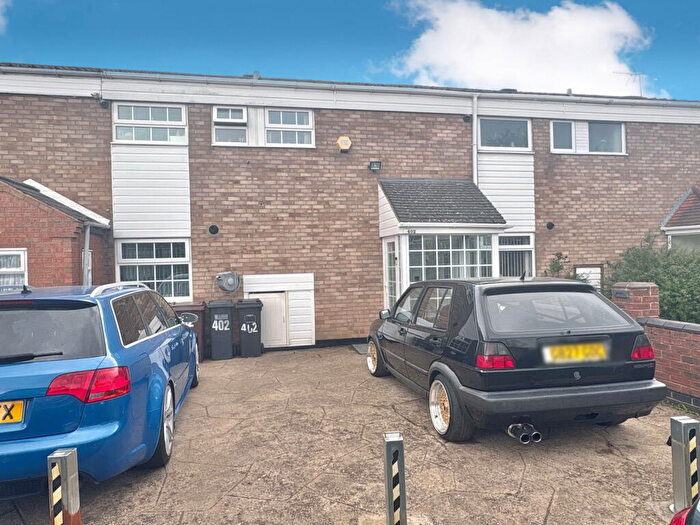 3 Bedroom Terraced House For Sale In Windward Way, Birmingham, B36