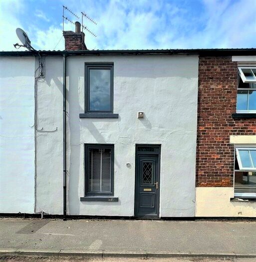 2 Bedroom Terraced House To Rent In Plantation Road, Thorne, Doncaster, DN8