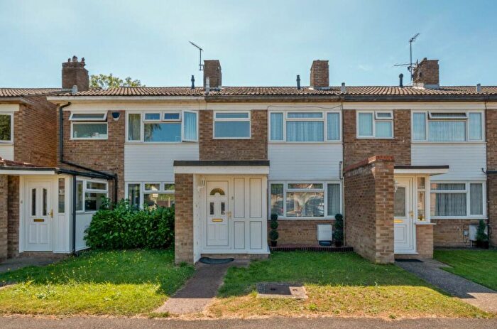 3 Bedroom Terraced House For Sale In Snagge Court, Marston Moretaine, Bedford, MK43