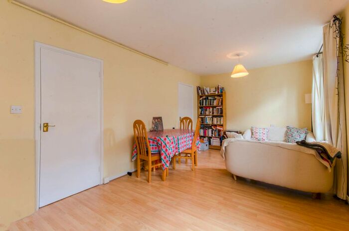 1 Bedroom Flat To Rent In Boreman House, Greenwich, London, SE10