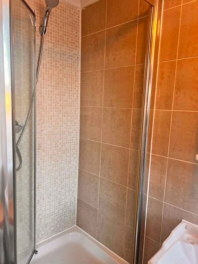 1 Bedroom Flat To Rent In London Road, Wembley, HA9