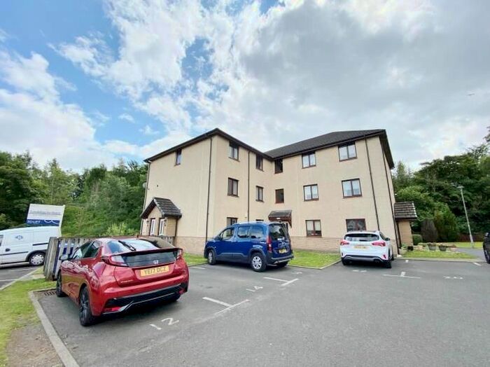 2 Bedroom Flat To Rent In Rosebank Gardens, Johnstone, Renfrewshire PA5