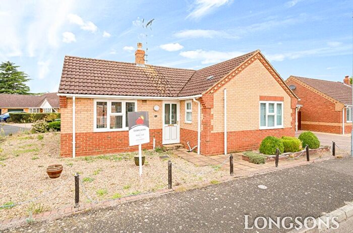 2 Bedroom Detached Bungalow For Sale In Woodpecker Drive, Watton, IP25