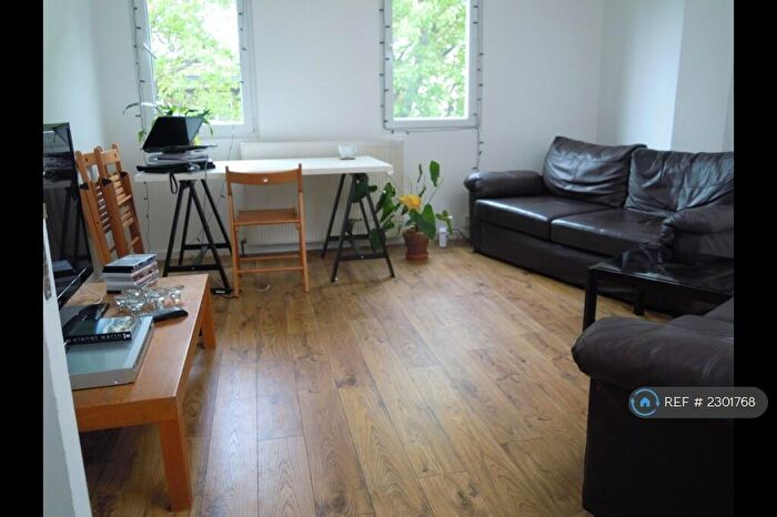 2 Bedroom Flat To Rent In Carysfort Road, London, N16