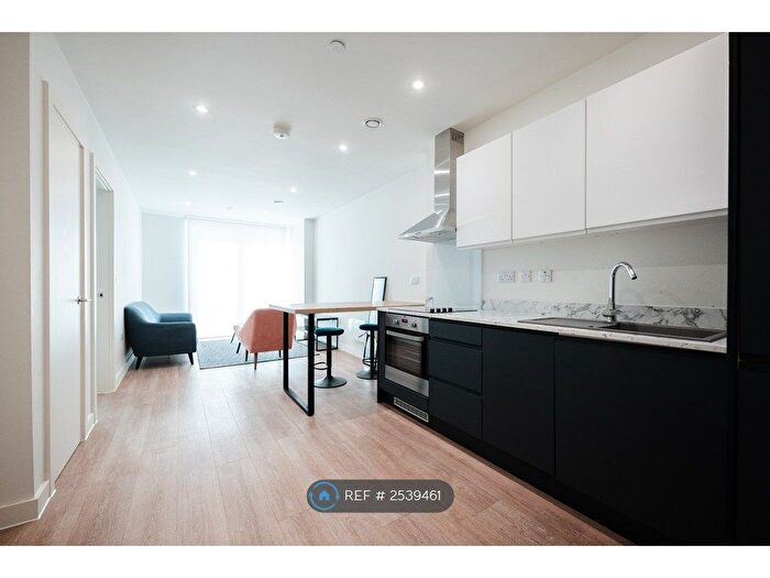 1 Bedroom Flat To Rent In New Kings Head Yard, Salford, M3