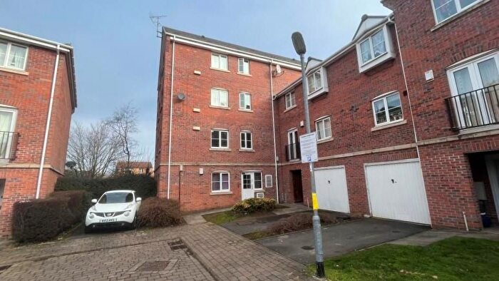 2 Bedroom Property To Rent In Henry Bird Court, Northampton, NN4