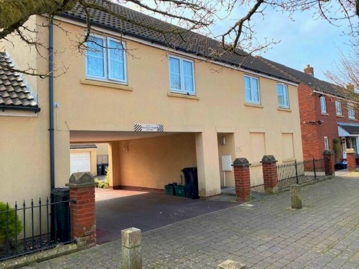 2 Bedroom House To Rent In Worle Moor Road, Weston Village, Weston-super-Mare, BS24