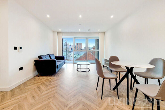 1 Bedroom Apartment To Rent In Heritage Walk, Kingston, KT1