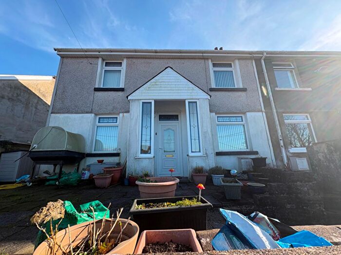 3 Bedroom Semi-Detached House For Sale In Heol Llwynffynon, Llangeinor, Bridgend, CF32