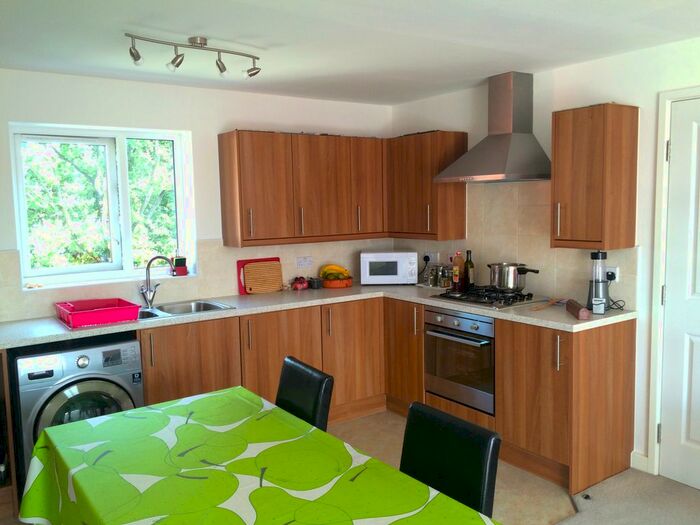 2 Bedroom Flat To Rent In Athole Street, Salford, M5