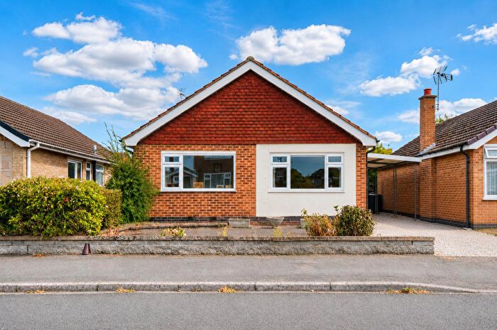 2 Bedroom Detached Bungalow For Sale In Crossdale Drive, Keyworth, Nottingham, NG12