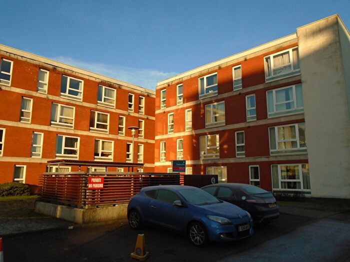 2 Bedroom Terraced House To Rent In Hanson Park, Glasgow, G31