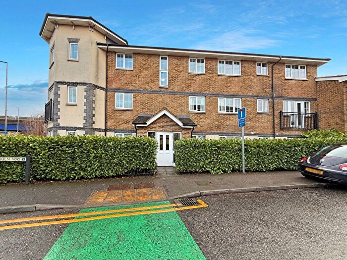 2 Bedroom Flat To Rent In Dunstable, Bedfordshire, LU5