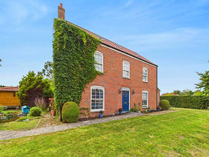 5 Bedroom Detached House For Sale In Candlehouse Lane, Alford, LN13