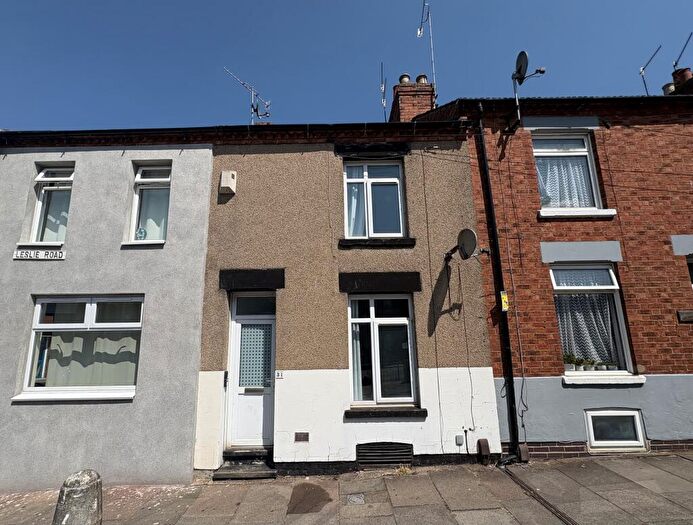3 Bedroom House Of Multiple Occupation For Sale In Leslie Road, Semilong, Northampton, NN2